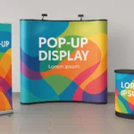 پاپ‌آپ نمایشگاهی با چاپ تبلیغاتی در سالن نمایشگاه و نورپردازی حرفه‌ای